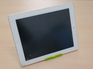 iPad4のドックコネクター交換修理に稲沢市よりご来店！アイパッド修理もクイック岐阜