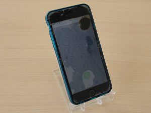 岐阜市内よりiPhone6のガラス割れ液晶画面修理にご来店～♪アイフォン修理のクイック岐阜