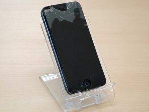 iPhone5の液晶割れ修理に岐阜市よりご来店！アイフォン修理のクイック岐阜