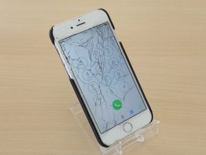 iPhone6の液晶割れ修理に稲沢市よりご来店！アイフォン修理のクイック岐阜