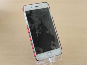 関市 iPhone7 画面が映らなくなりご来店 アイフォン修理のクイック岐阜