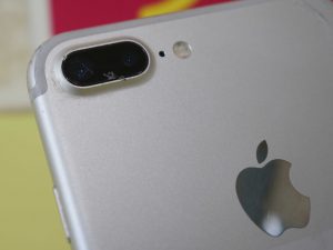 iPhone7Plusのカメラレンズ修理に大垣市よりご来店！アイフォン修理のクイック岐阜