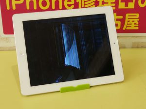 同業者様の代行修理 iPad4 液晶画面修理 アイパッド修理のクイック岐阜