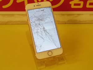 関市 iPhone7 ガラス割れ修理 バッテリー半額交換 アイフォン修理のクイック岐阜