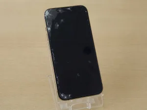 iPhone 13Proの液晶修理に岐阜市よりご来店！アイフォン修理のクイック岐阜