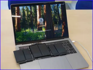 iPhone/MacBook修理のクイック岐阜