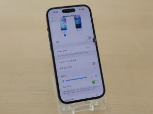 岐阜市よりiPhone15の画面割れ修理にご来店頂きました。