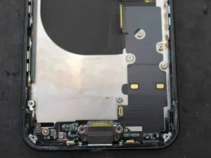 iPhone/MacBook修理のクイック岐阜