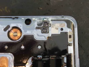 海水で内部腐食したHuawei P30 Pro