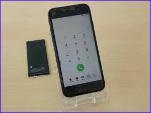 iPhone SE2 バッテリー交換作業 最短1時間即日修理 岐阜駅近クイック岐阜